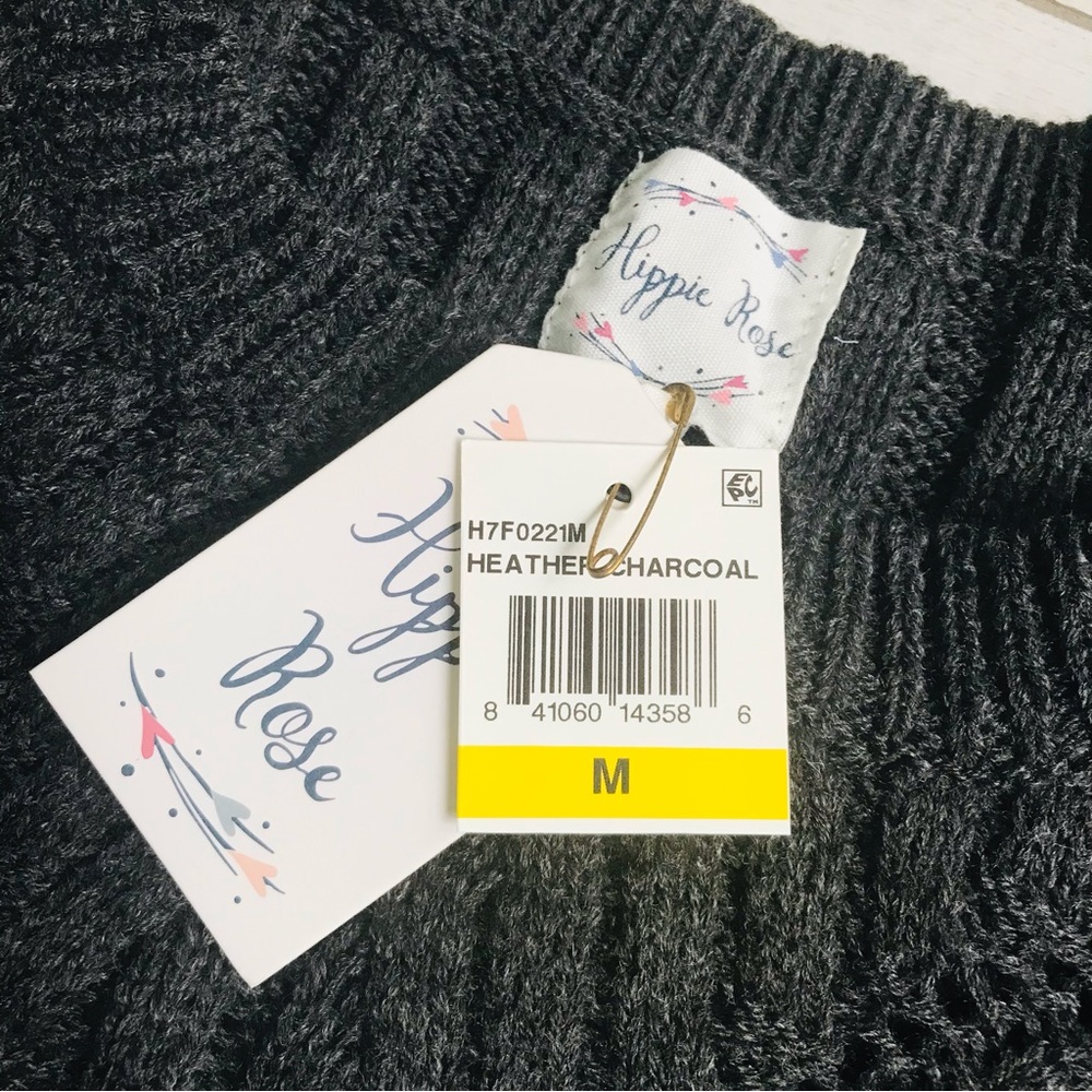 NWT Hippie Rose 🌹Sweater Medium - Picture 4 of 6
